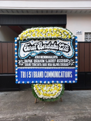 Papan Bunga Duka di Gunungsulah